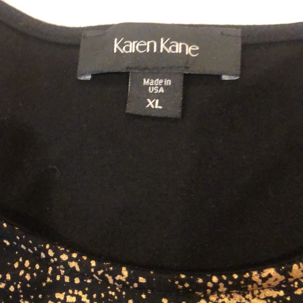 Karen Kane Womens XL New Long Sleeved Black and Gold Top. With tags. Never worn - Picture 2 of 6